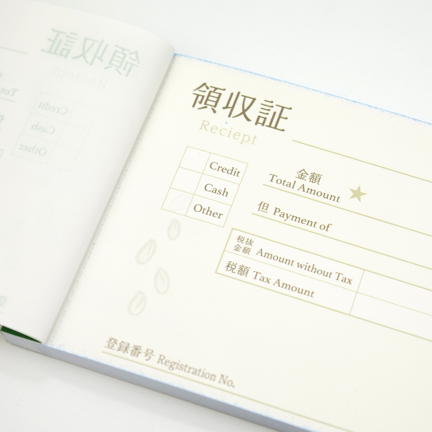 �ڡ�����ܥ����б����μ��񡡵���Ź��rs-021