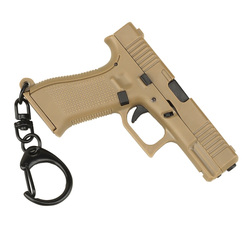 銃のキーホルダー 17個 まとめ(バラ不可) ピストル 銃＊弾丸 キーホルダー 5個セット - メルカリ