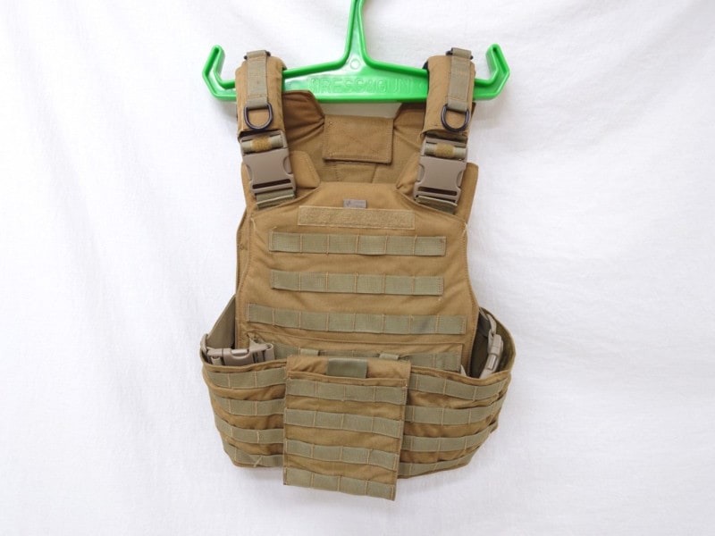 Frigate Bird アメリカ海兵隊 ピクセルデザートカモ プレートキャリア