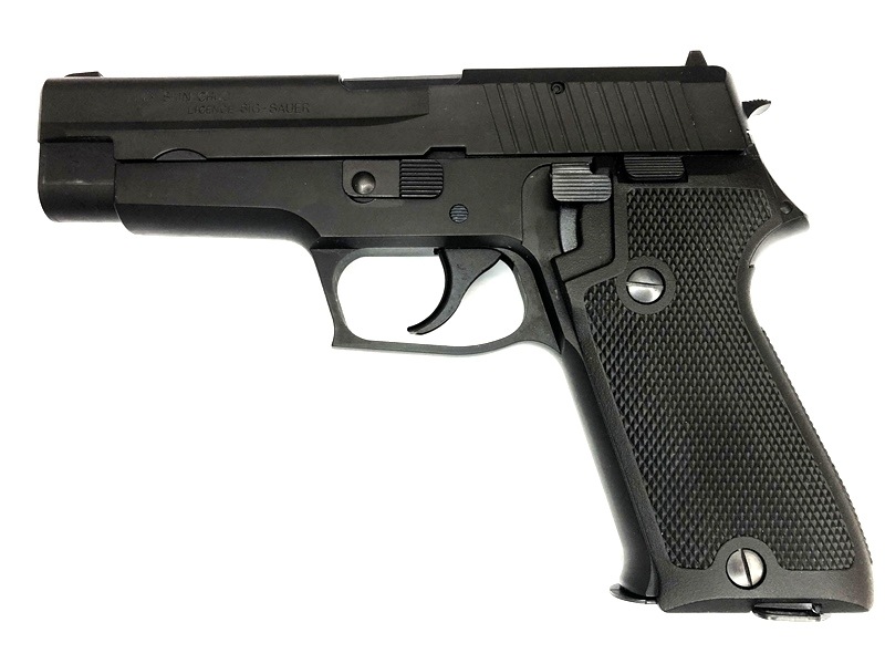 タナカ SIG 9mm拳銃 自衛隊　ガスブローバック 売り切れ【特選中古品】ガスブローバック タナカワークス 自衛隊