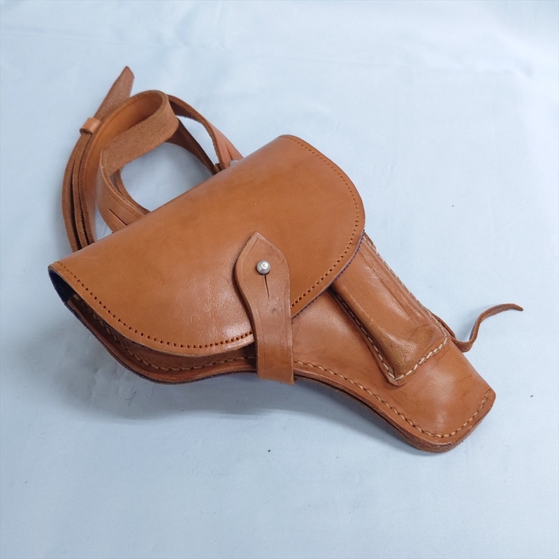 米軍放出品　実物中古レザーホルスター 米軍 M7,M9拳銃用 レザーホルスター未使用