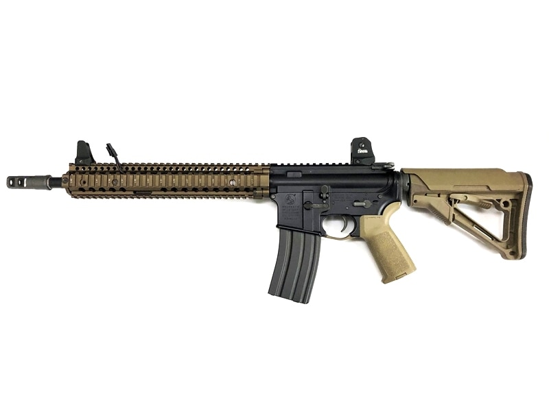 特選中古品】次世代電動ガン 東京マルイ コルト M4A1 DDタイプ