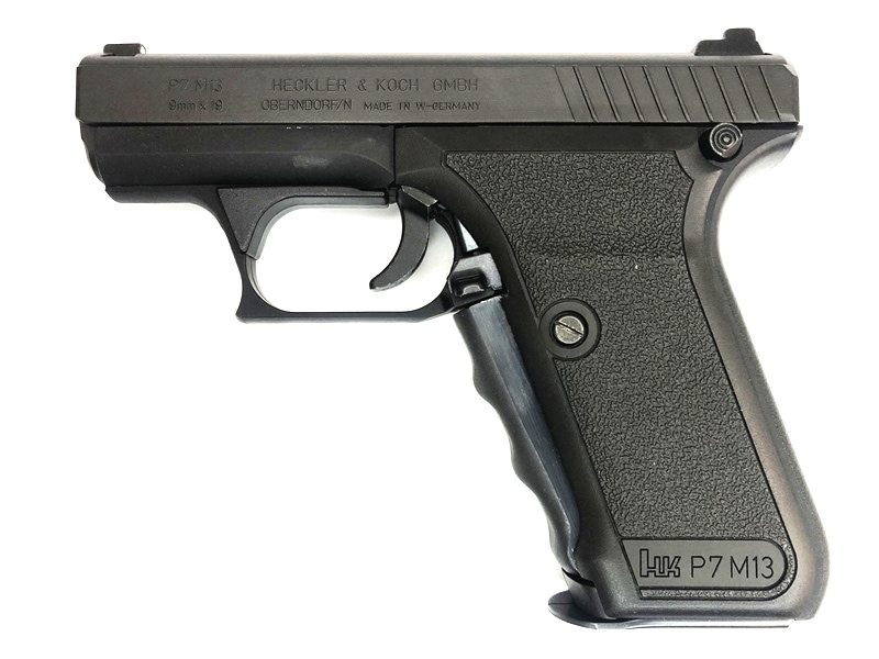 【特選中古品】1992年 MGC HECKLER & KOCH P7M13 特選中古品】ガスブローバック MGC H&K P7M13 ブラックHW [10369