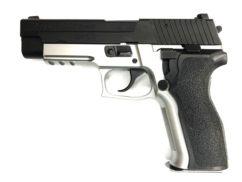東京マルイ　シグ　ザウエルP226 E2 (中古美品) 東京マルイ シグ ザウエルP226 E2 (中古美品) 中古・特価品