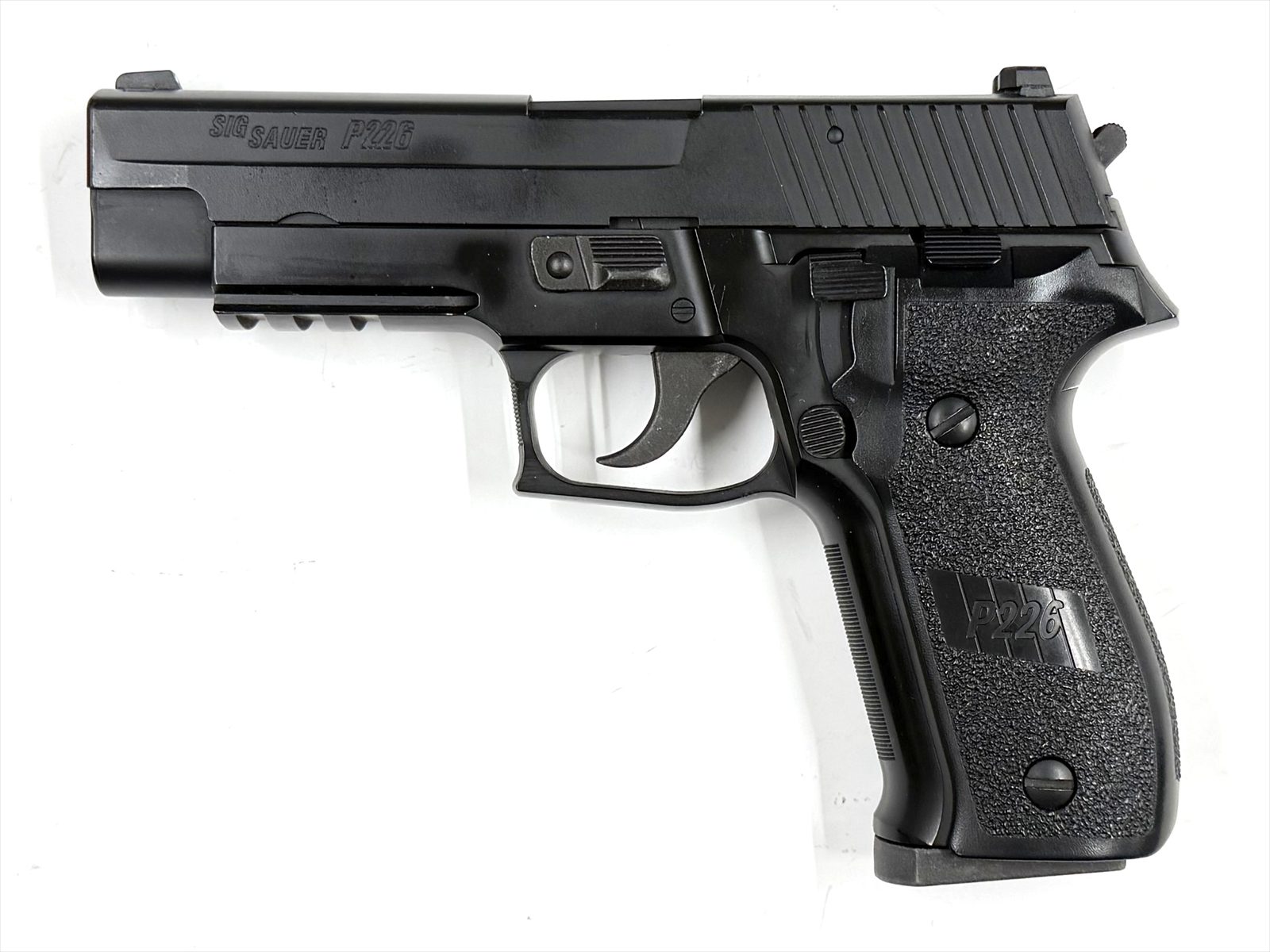 特選中古品】ガスブローバック 東京マルイ SIG P226R ブラック [11360