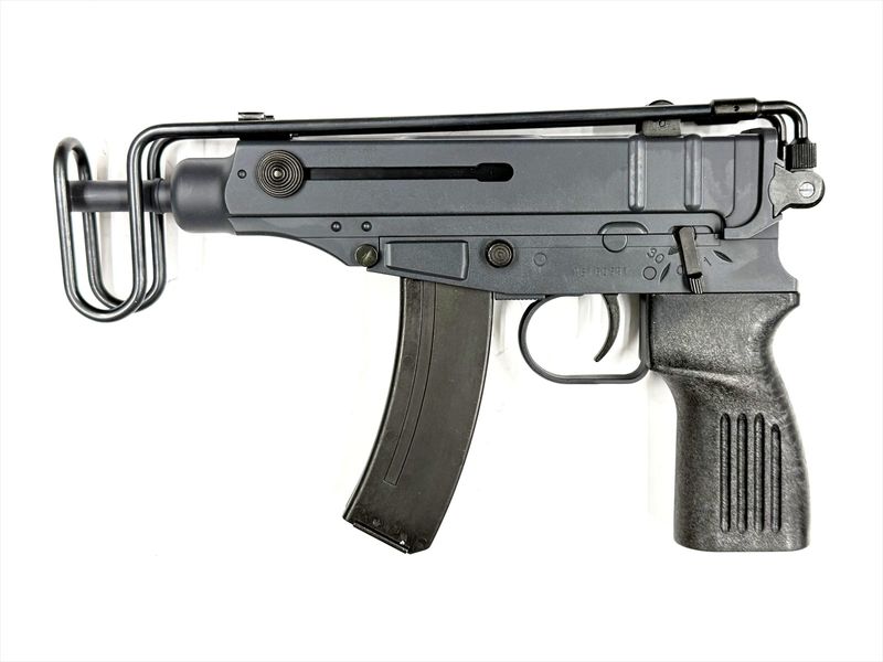 特選中古品】ガスブローバック マルゼン Vz61 スコーピオン ABS [11399