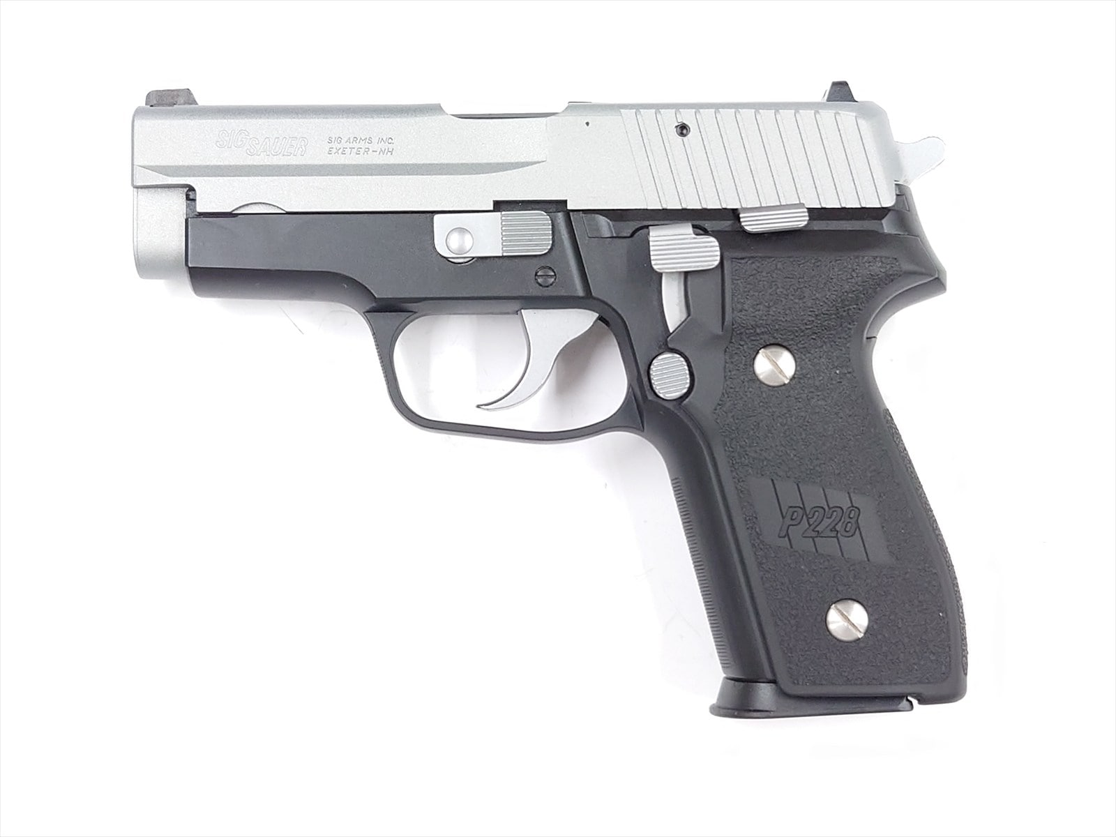 特選中古品】発火モデルガン タナカワークス SIG P228 Two-Tone EVO2