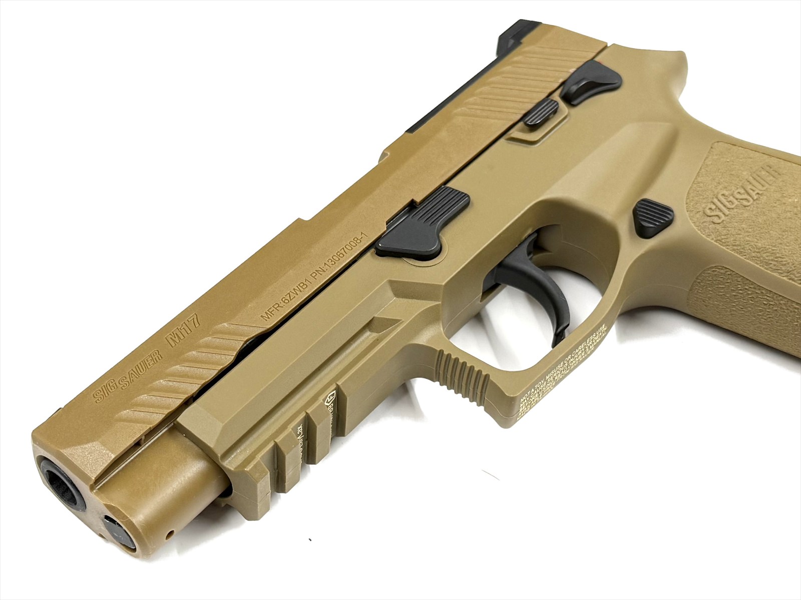 特選中古品】CO2ガスブローバック SIG/ライラクス SIG M17 FDE JASG