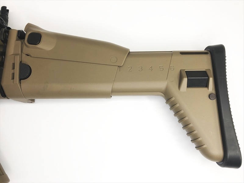 特選中古品】次世代電動ガン 東京マルイ FN SCAR-H FDE EGLMグレネード