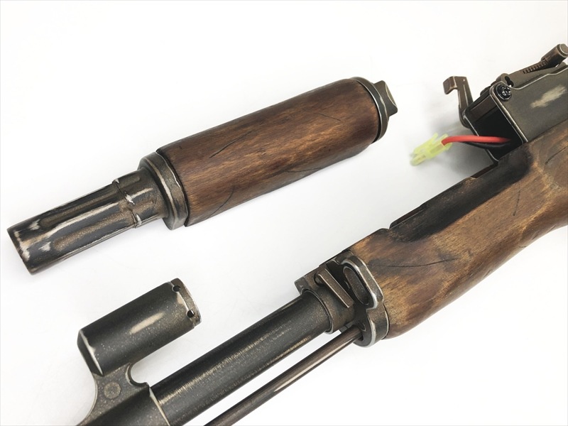 売り切れ【特選中古品】電動ガン APSエアソフト AK74 BATTLE WORN