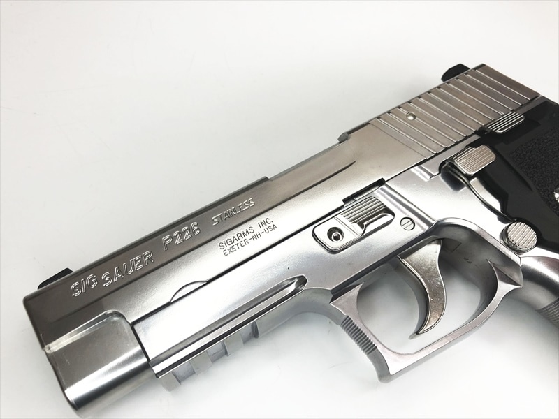 特選中古品】ガスブローバック 東京マルイ SIG P226R クローム