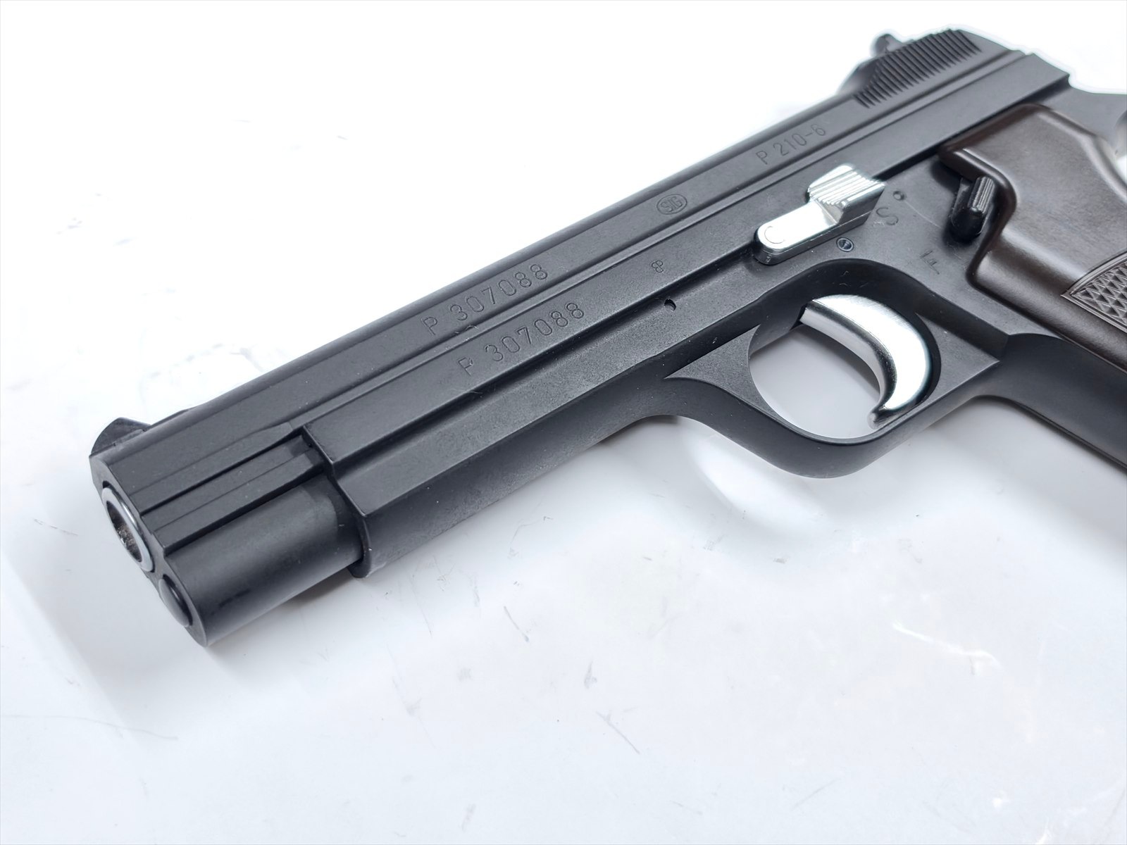 特選中古品】ガスブローバック マルシン 6mmBB SIG P210 ブラックHW