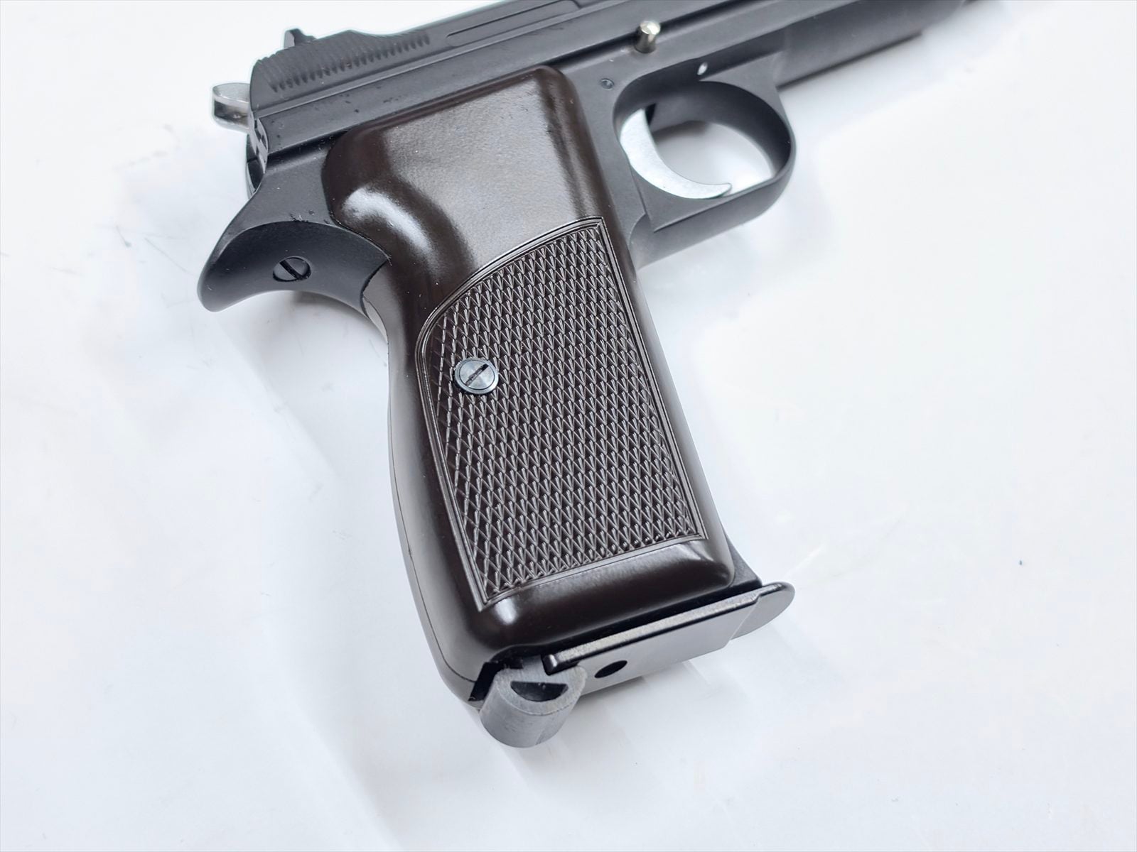 特選中古品】ガスブローバック マルシン 6mmBB SIG P210 ブラックHW