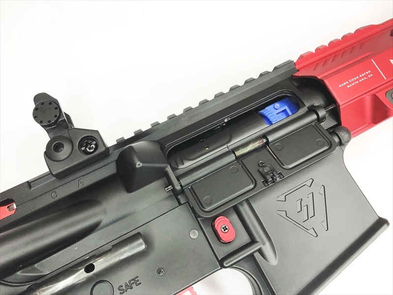 売り切れ【特選中古品】電動ガン E&C AR15 STRIKE オプレッサー PDW7