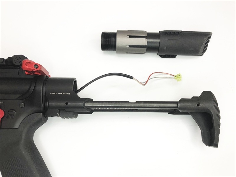 売り切れ【特選中古品】電動ガン E&C AR15 STRIKE オプレッサー PDW7