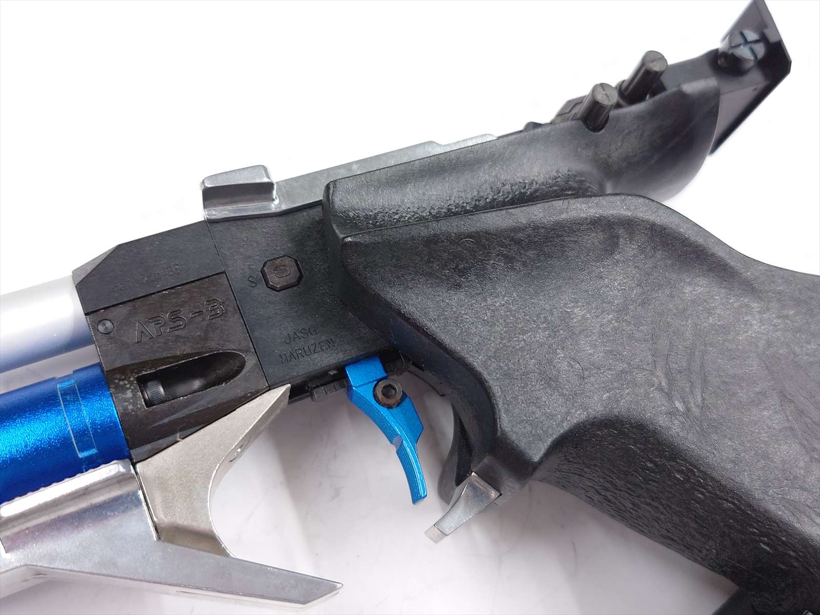 特選中古品】精密射撃競技用エアガン マルゼン APS-3 リミテッド