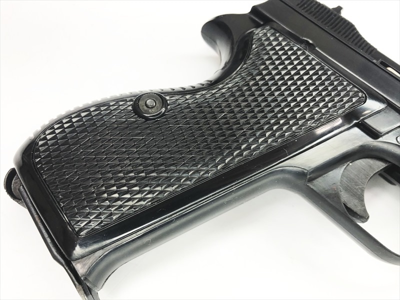 ＭＧＣABS樹脂製 モデルガン SIG　Ｐ２１０ カート付き 未発火 中古品 MGCABS樹脂製 モデルガン SIG P210 カート付き 未発火