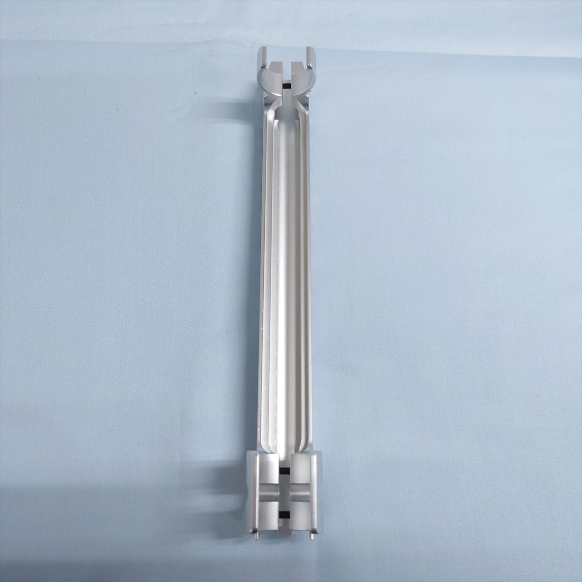 特選中古品】フロンティアオリジナル APS-3 マウントベース シルバー