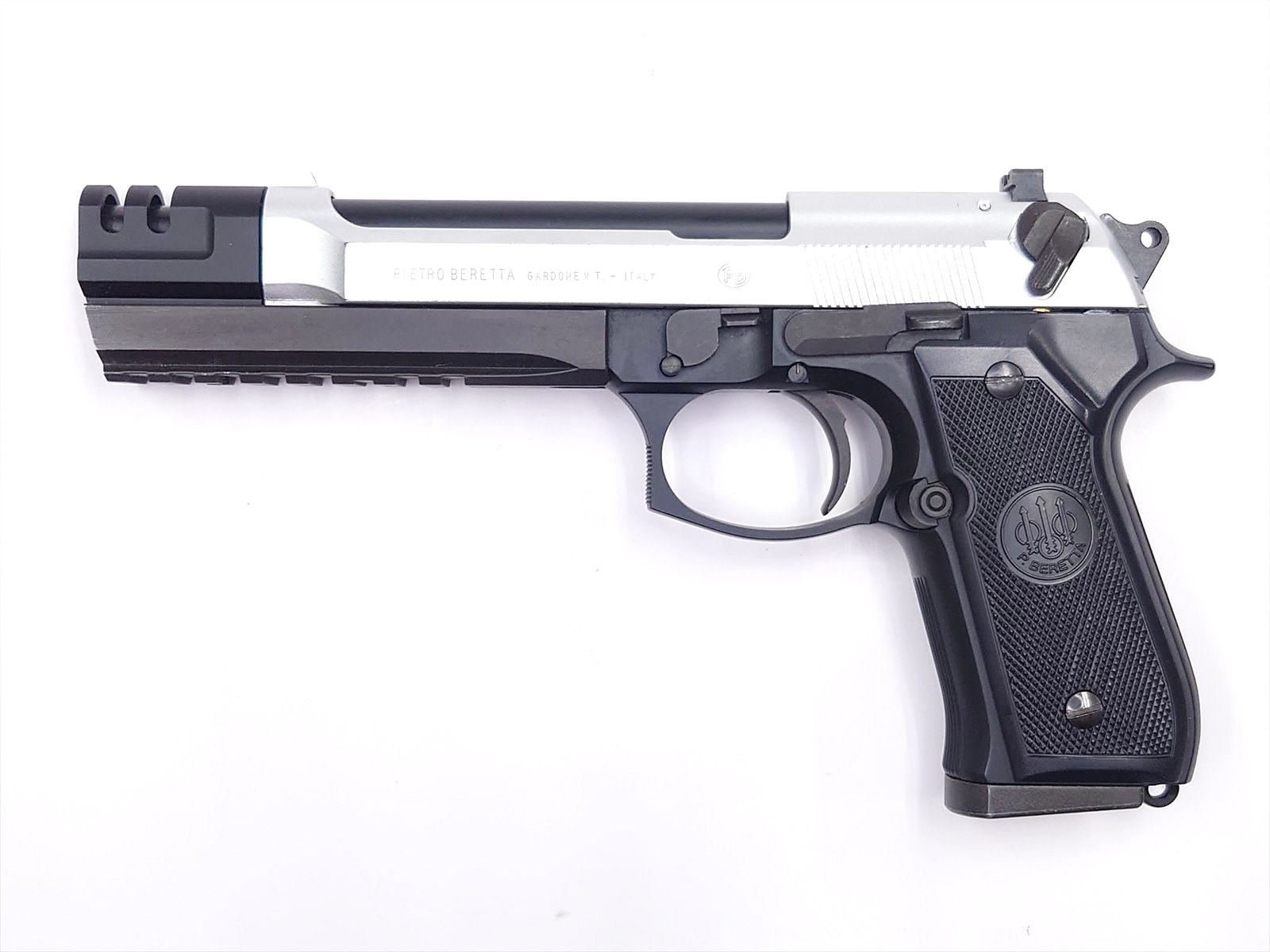 特選中古品】ガスブローバック ウエスタンアームズ ベレッタM92FS