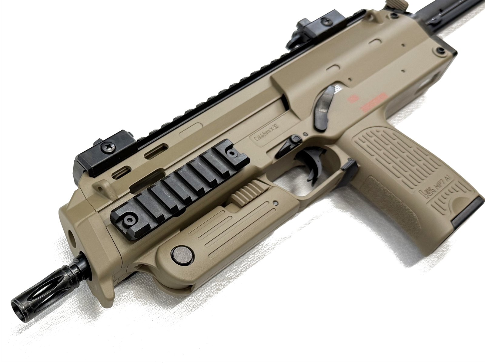 特選中古品】コンパクト電動ガン 東京マルイ H&K MP7A1 タンカラー
