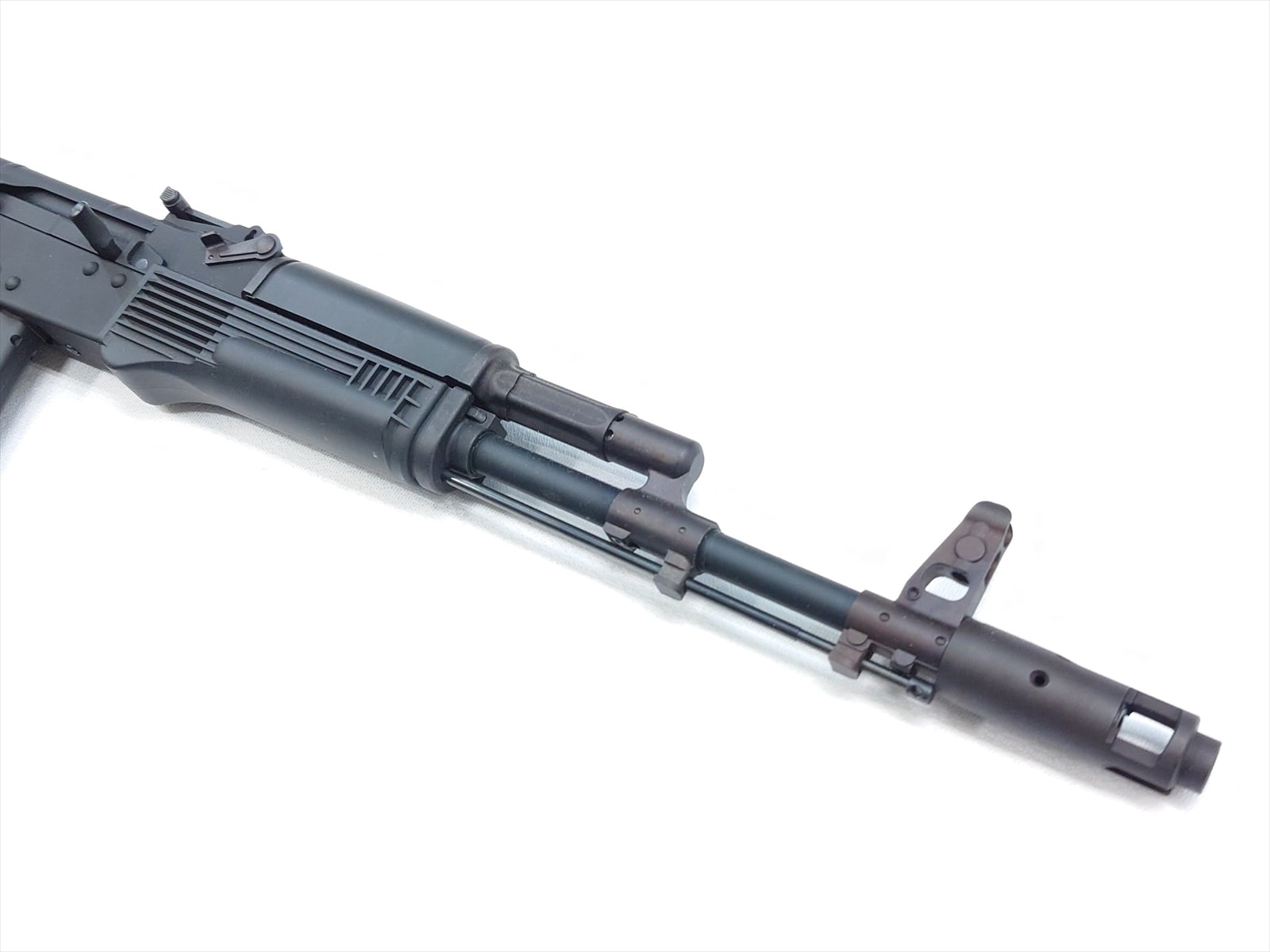 KSC AK74M ガスブローバック 美品 マガジン2本付き 特選中古品】ガスブローバック KSC AK74M システム7-TWO スペア