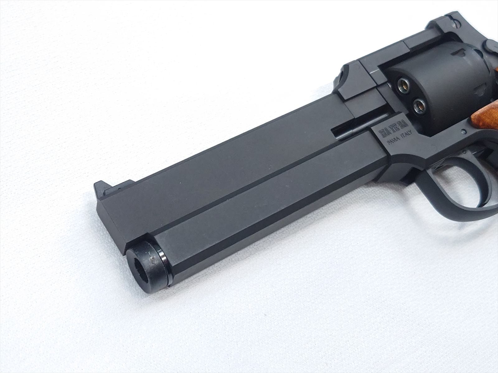 特選中古品】カート式ガスリボルバー マルシン 6mmBB マテバリボルバー