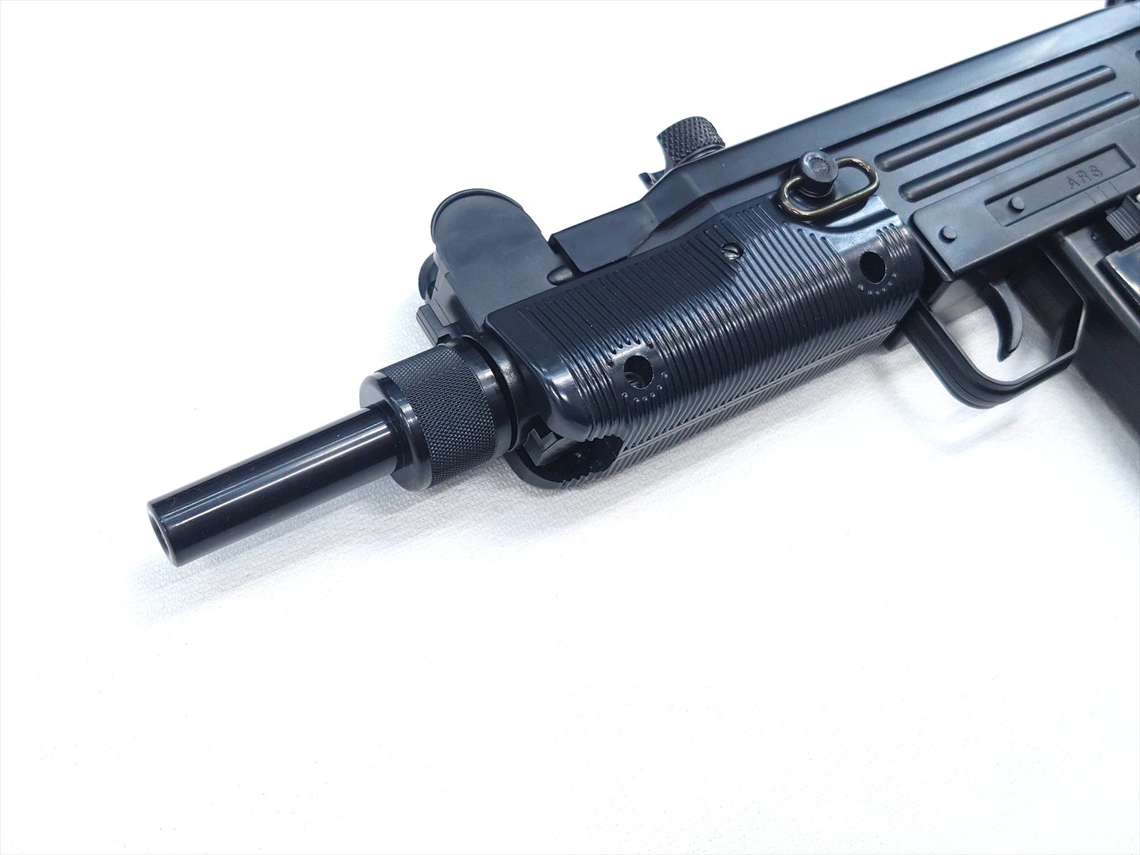 特選中古品】18歳以上用エアーコッキングガン 東京マルイ UZI SMG