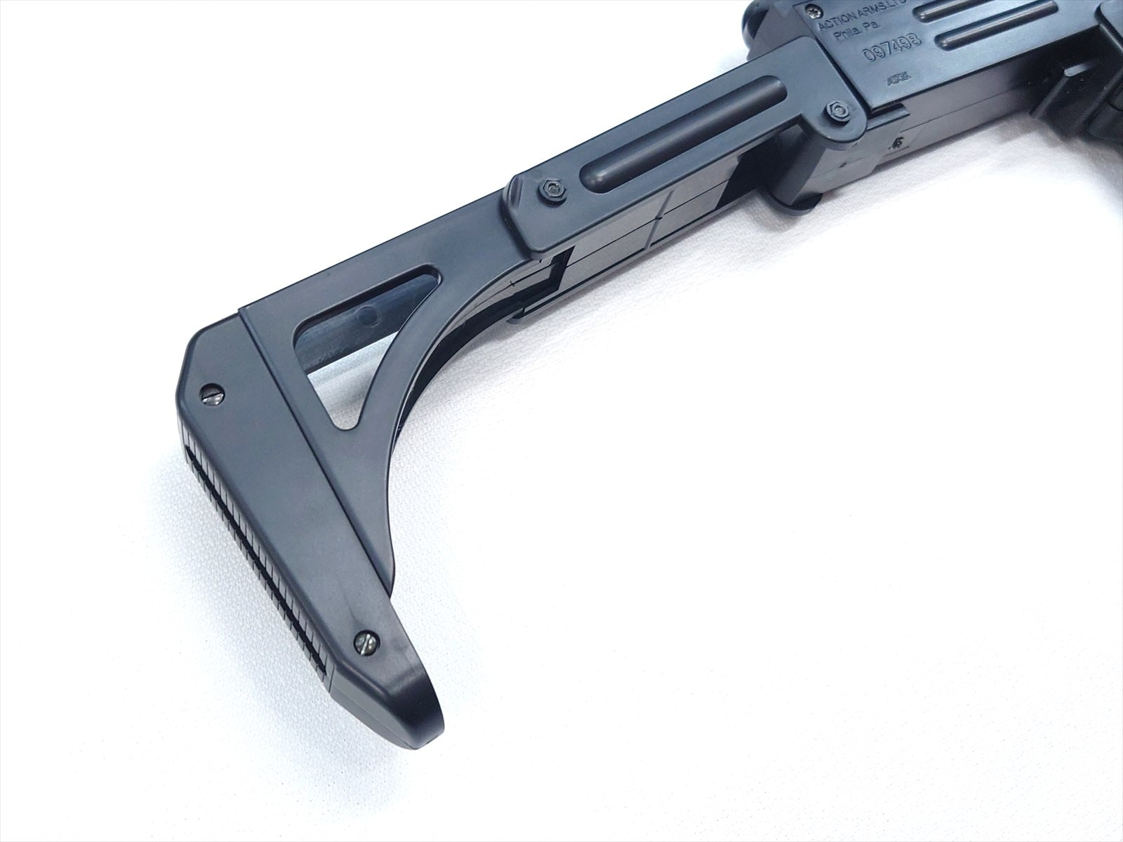 絶版品、完全未使用品、極美品。東京マルイエアーコッキングUZISMG18禁 特選中古品】18歳以上用エアーコッキングガン 東京マルイ UZI SMG