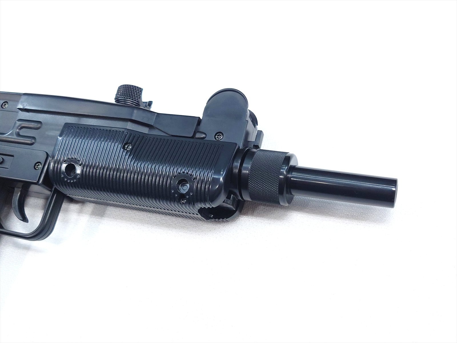 特選中古品】18歳以上用エアーコッキングガン 東京マルイ UZI SMG