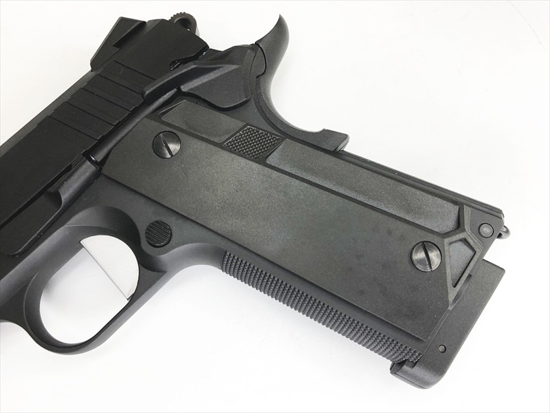 売り切れ【特選中古品】CO2ガスブローバック Carbon8 HELLCAT 4.3