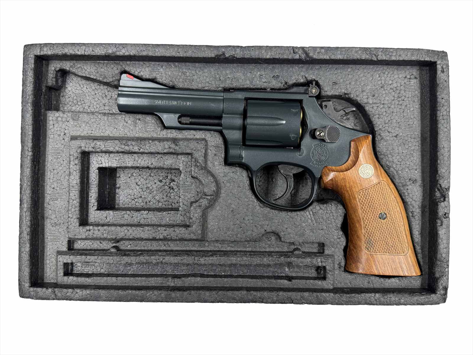 特選中古品】ガスリボルバー 東京マルイ S&W M19 コンバットマグナム 4