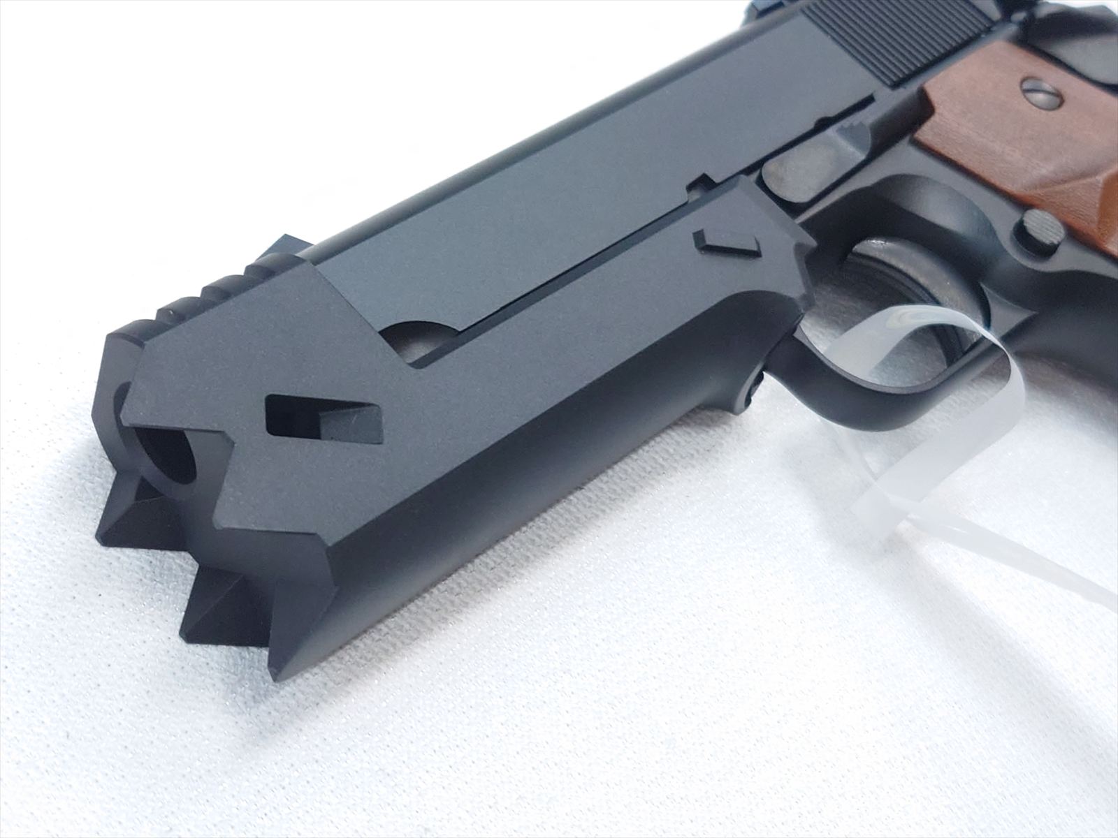 特選中古品】ガスブローバック 東京マルイ リコリス・リコイルコラボ