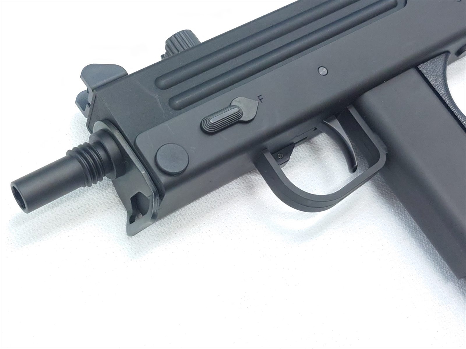 特選中古品】ガスブローバック KSC イングラムM11A1 HW システム7