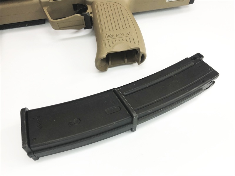 【セット】東京マルイ H&K MP7A1 GBBタンカラー TOKYO MARUI 2025 福袋 電動コンパクトマシンガン セット！ HK