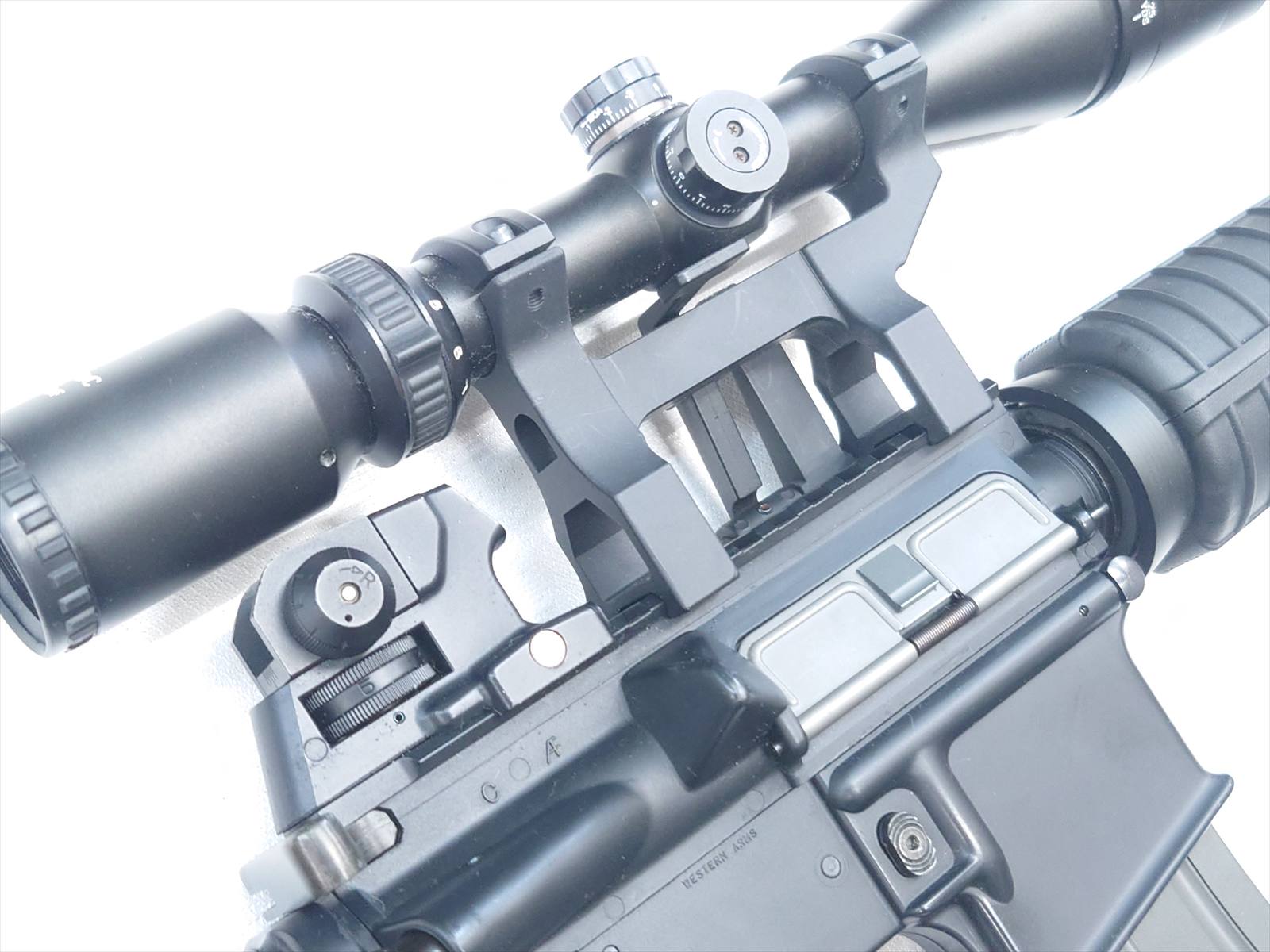 特選中古品】ガスブローバック ウエスタンアームズ《ゴルゴ13》M16
