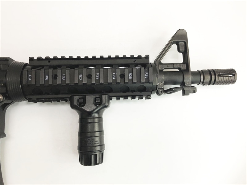 特選中古品】次世代電動ガン 東京マルイ M4 CQB-R ブラック ※箱