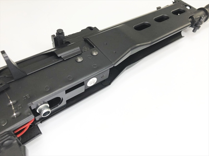 【中古】　Silverback Airsoft　PP-19　BIZON　電動ガン Silverback pp-19 bizon full metal electric gun-samarino airsoft