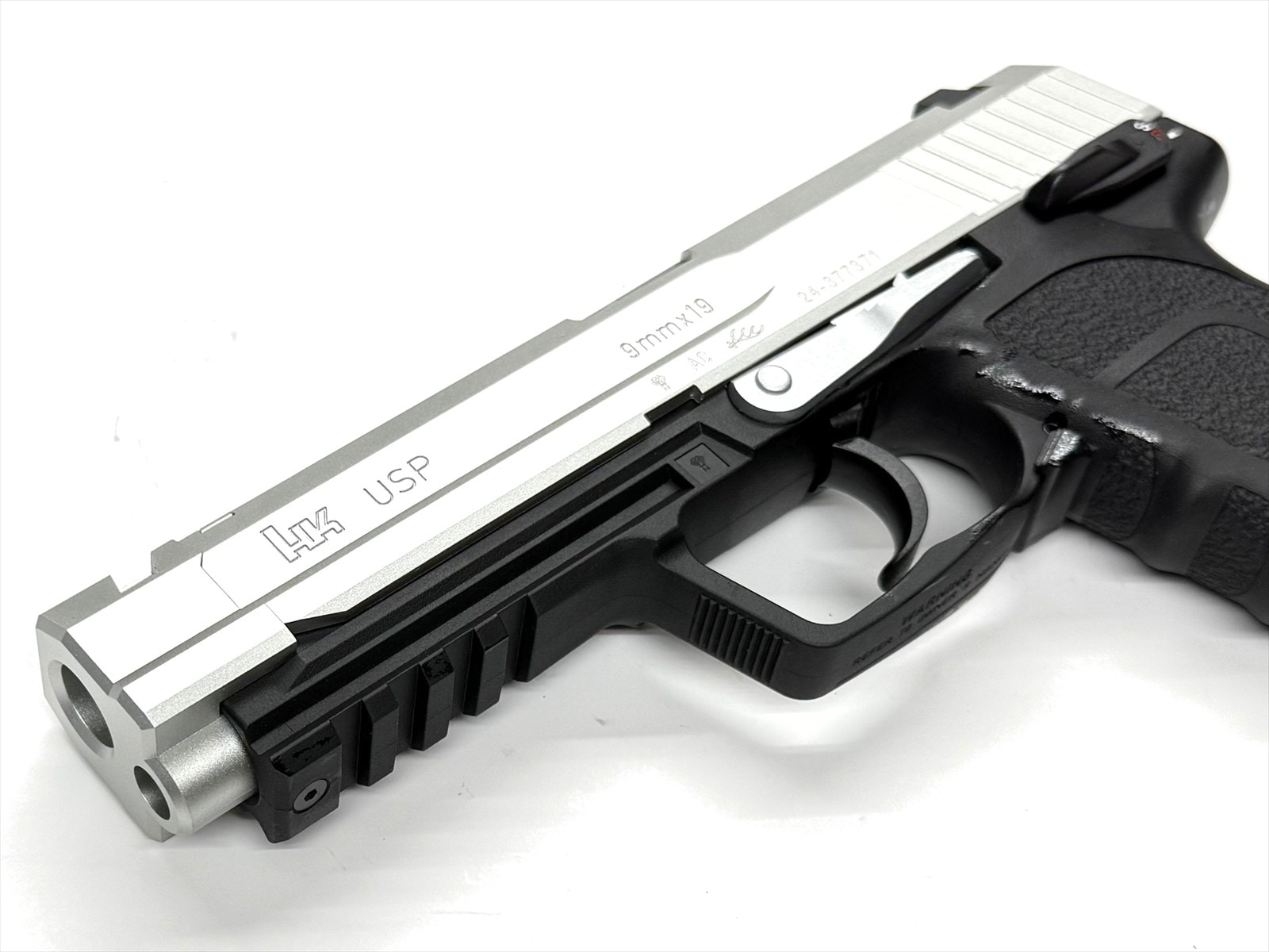 特選中古品】ガスブローバック 東京マルイ×カプコン 『バイオハザード