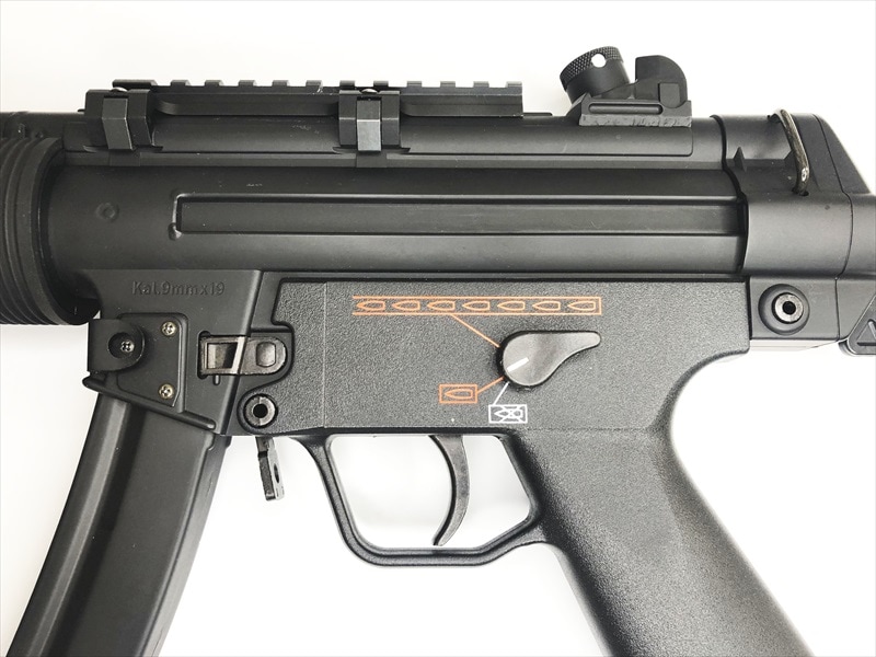 東京マルイ　MP5 SD6 スタンダード電動ガンカスタム 中古 マガジン追加可能 特選中古品】スタンダード電動ガン 東京マルイ H&K MP5 SD6 マウント
