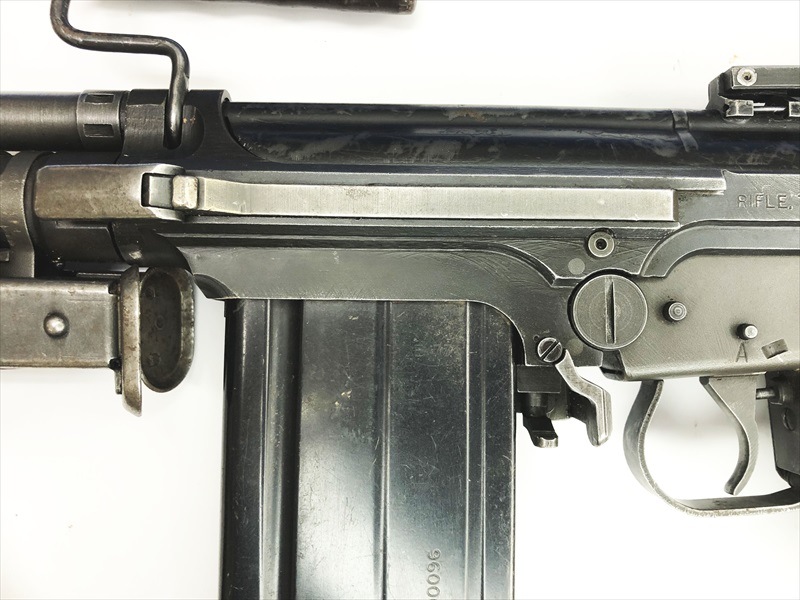売り切れ【特選中古品】無可動実銃 オーストラリア FAL L2A1