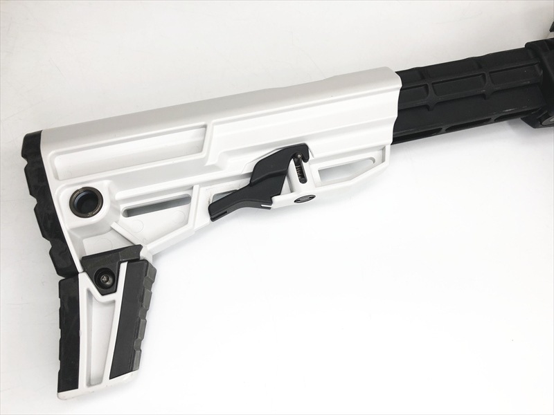 【美品】東京マルイ　次世代電動ガン AK ホワイトストーム TOKYO MARUI 東京マルイ 次世代電動ガン AKホワイトストーム