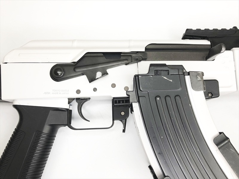 売り切れ【特選中古品】次世代電動ガン 東京マルイ AK ホワイト