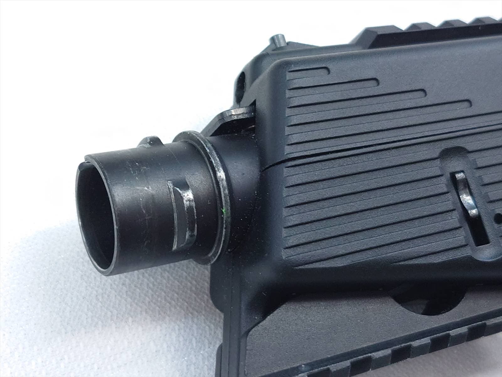特選中古品】ガスブローバック KWA B&T MP9R(TP9) ブラック システム7