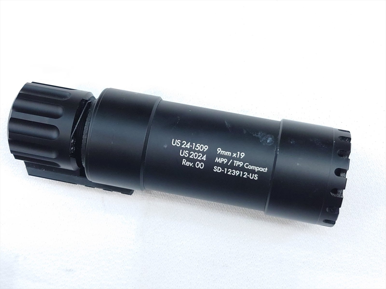 特選中古品】ガスブローバック KWA B&T MP9R(TP9) ブラック システム7