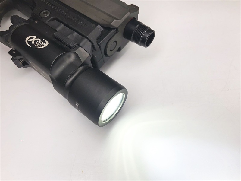 売り切れ【特選中古品】ガスブローバック タニオコバ H&K USP.40 HW