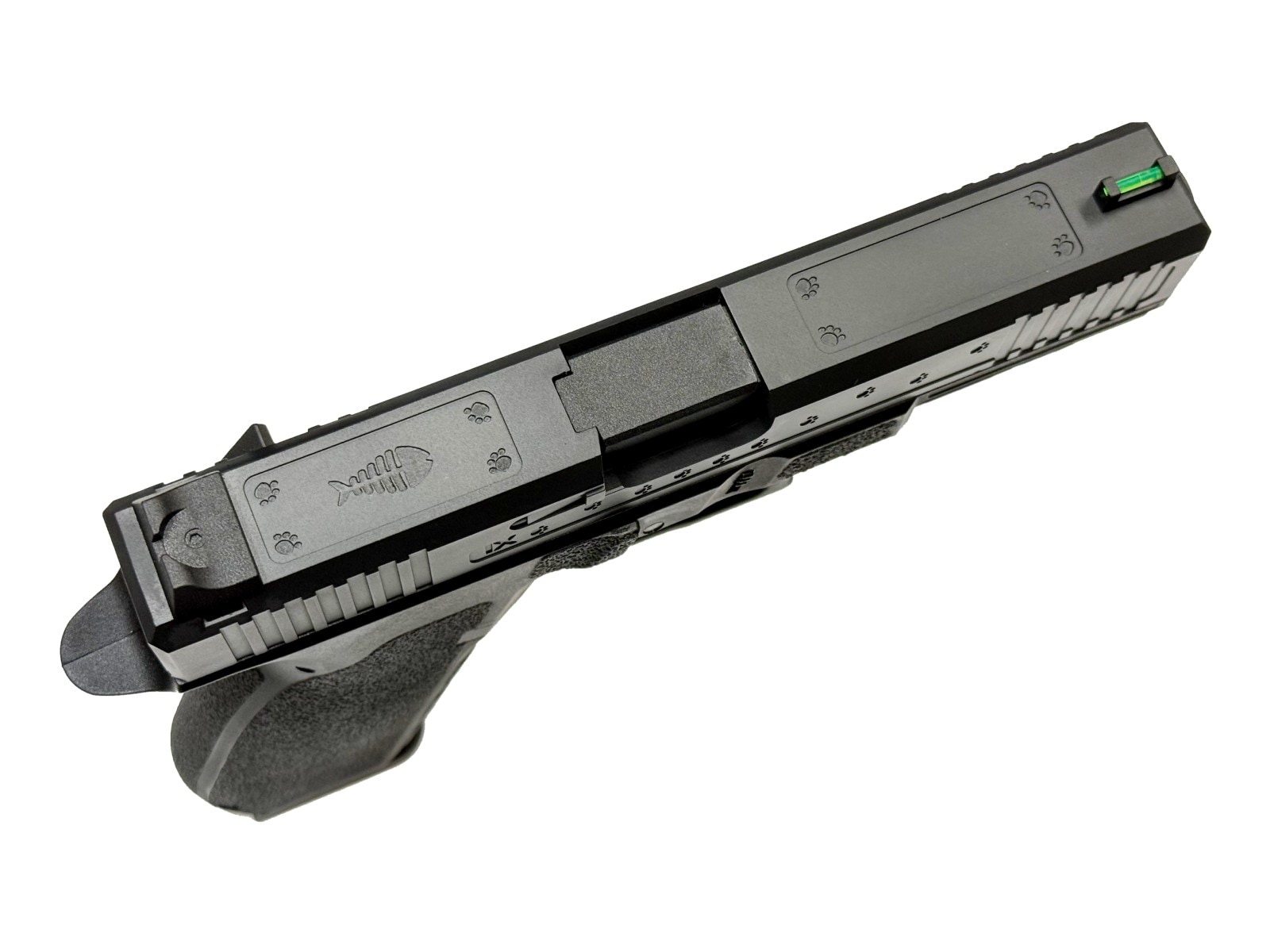 STRIKER 9S CO2ガスガン CARBON8 STRIKER-9Sレビュー｜フルオートCO2ガスガンの威力と