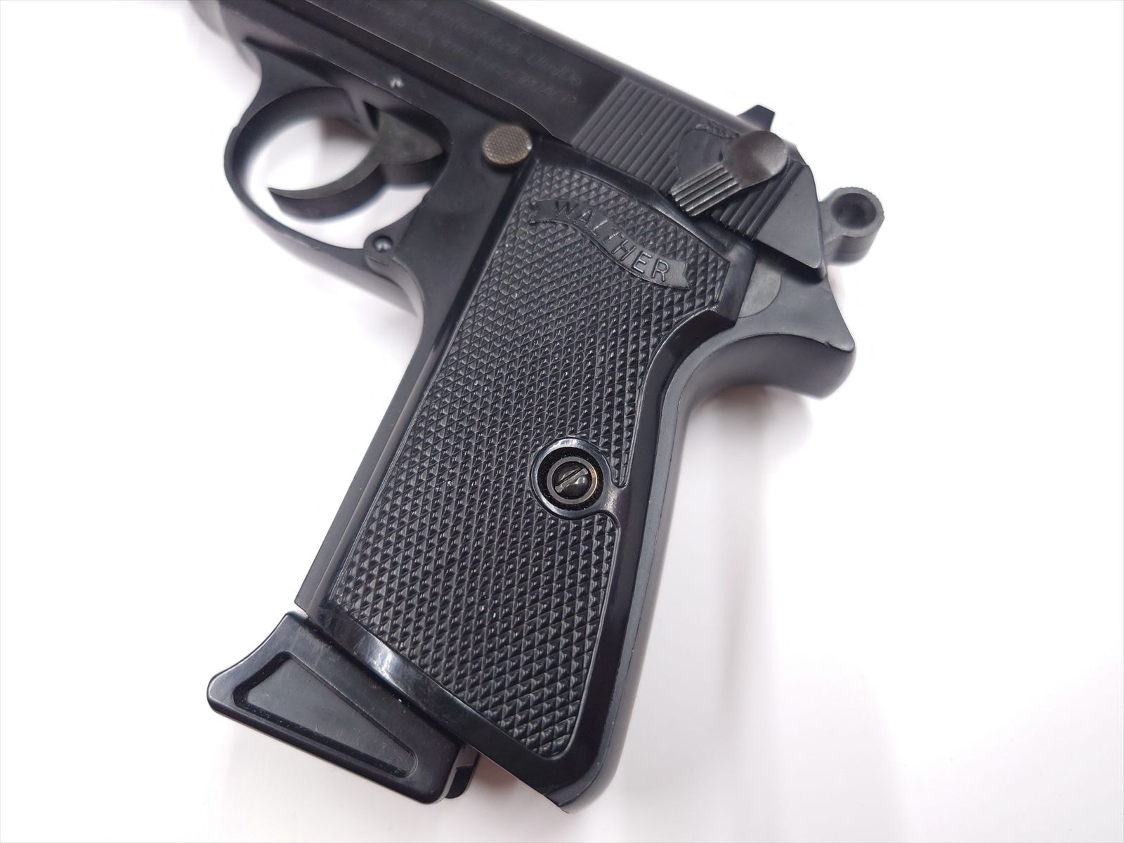 【中古品】マルゼン 固定ガスガン「PPK」ブラック＋サイレンサー＋ホルスター 特選中古品】ガスブローバック マルゼン ワルサーPPK/S ブラック 可変