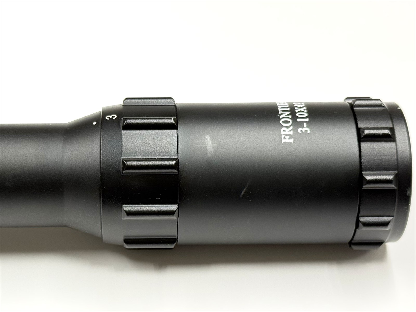 特選中古品】フロンティア 3-10×42 サイドフォーカススコープ 30mm径