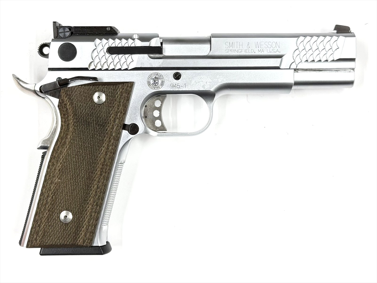 特選中古品】ガスブローバック KSC S&W M945 スケイルドシルバー ABS