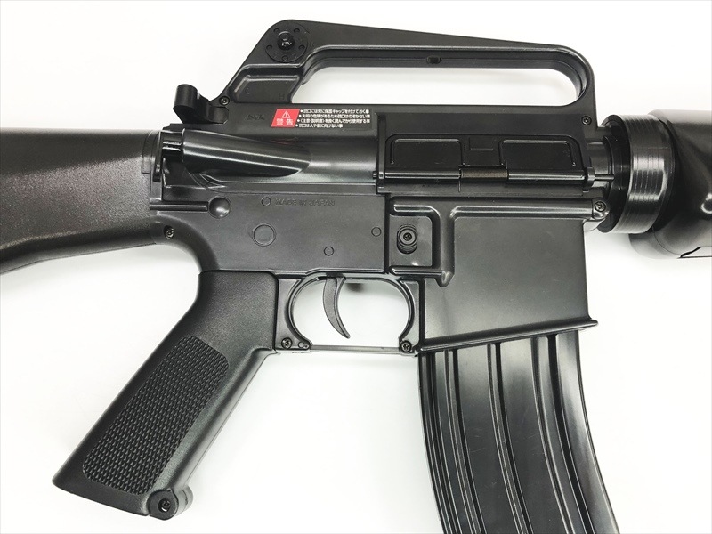 専用。東京マルイ　M16A1 AR15 廃盤絶版品エアーコッキング　トイガン 売り切れ【特選中古品】エアコッキングガン 東京マルイ コルト
